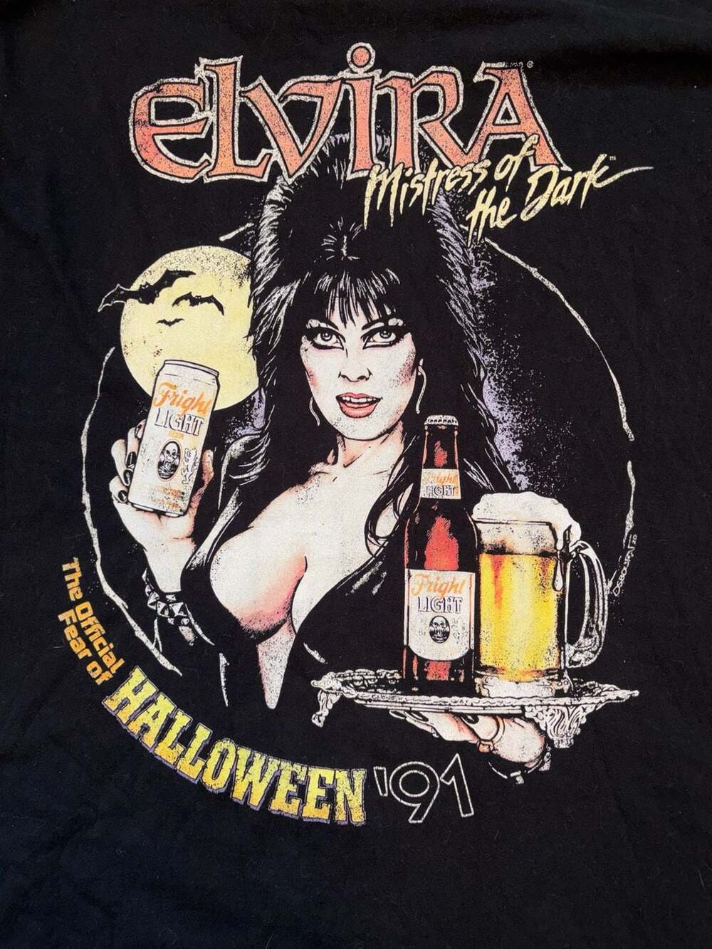 Elvira Mistress Of The Dark Fright Light Halloween T-Shirt